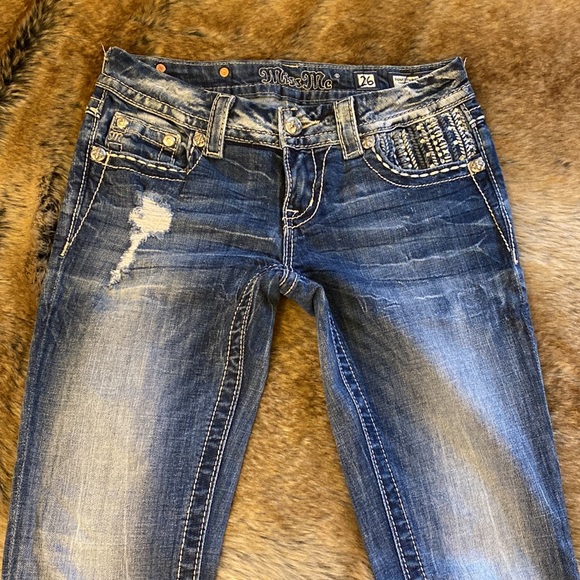 Size 26 Miss Me Jeans Boot Cut - Picture 2 of 8